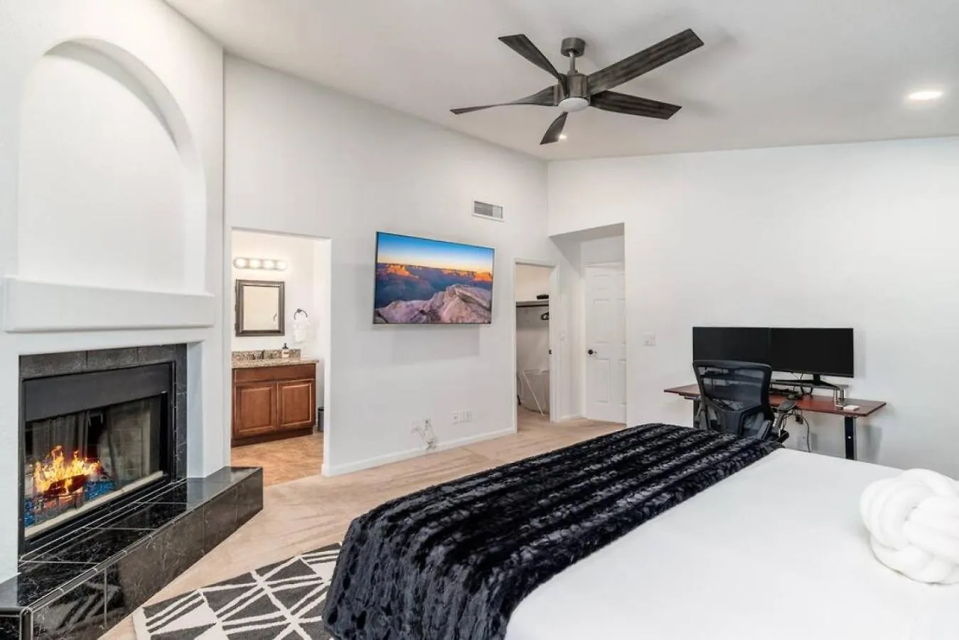 Luxury Scottsdale Retreat Heated Pool And Mini Golf Villa Phoenix Holiday home