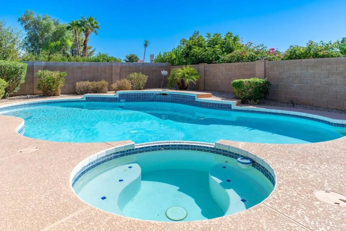 Luxury Scottsdale Retreat Heated Pool And Mini Golf Villa Phoenix